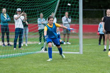 Bild 643 - Loewinnen Cup